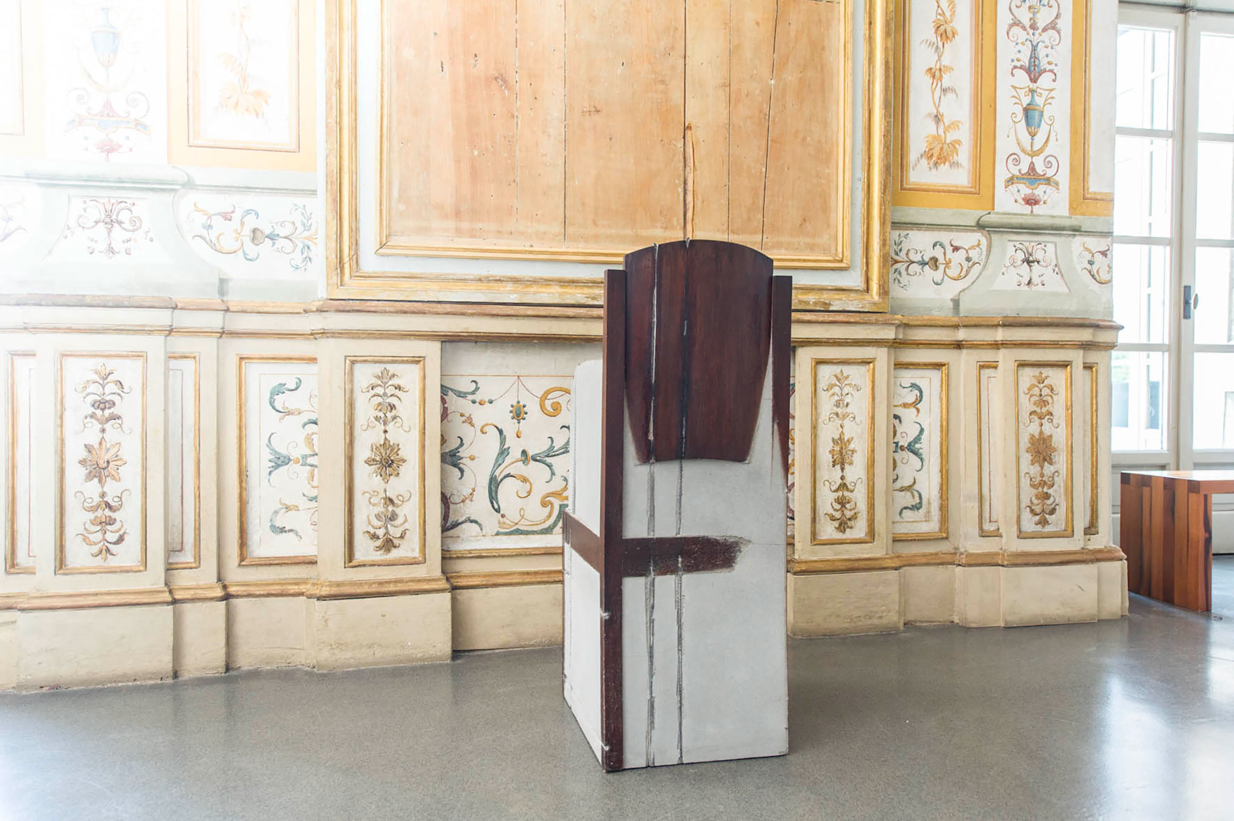 Doris Salcedo, Untitled, 2008